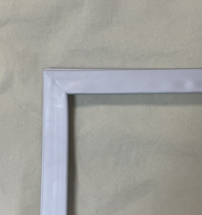 ADX74090406 Уплотнитель двери 73x57см.холодильника LG